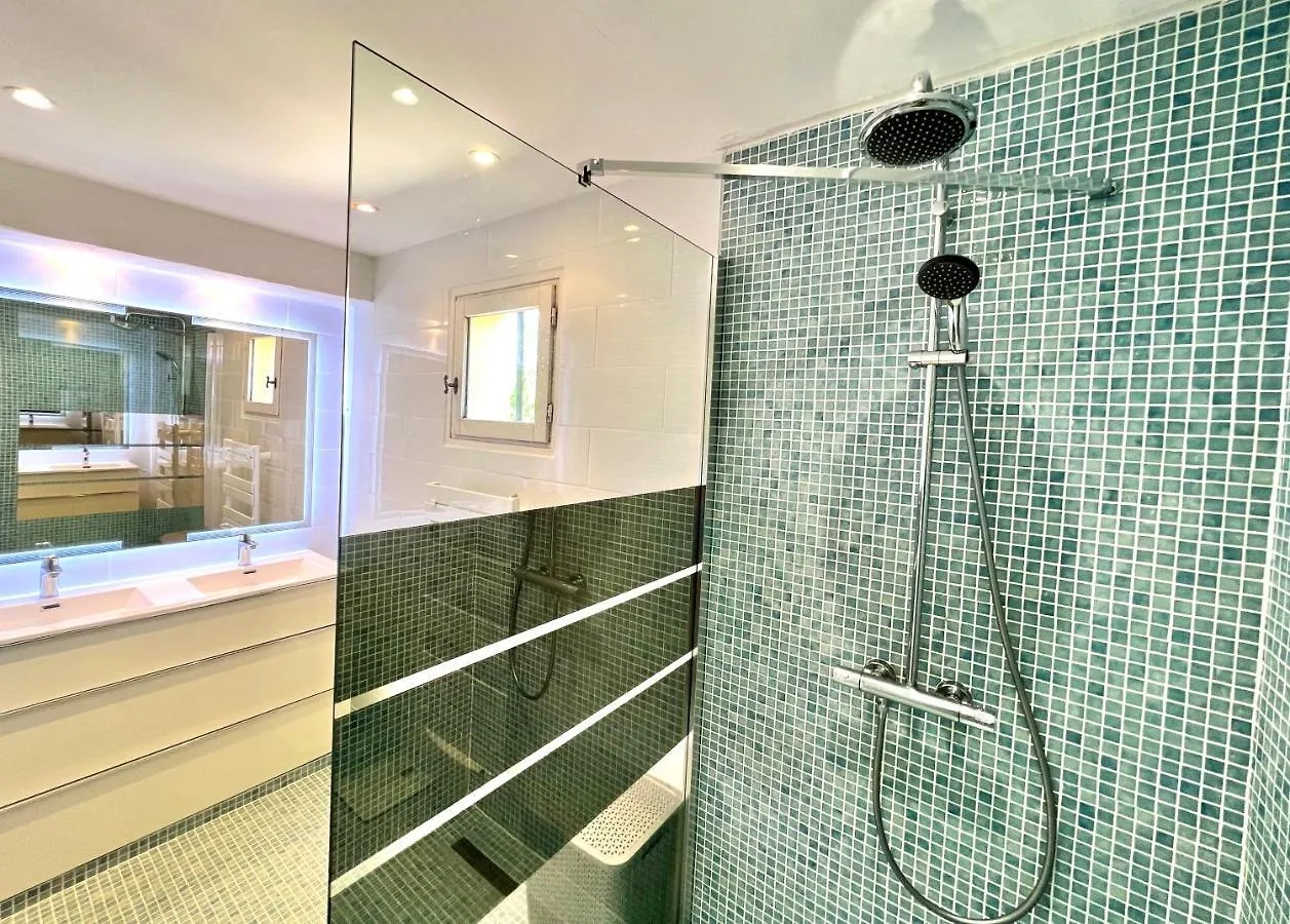 Bed & Breakfast Villa La Source 83 - Room Close To St Tropez Cogolin