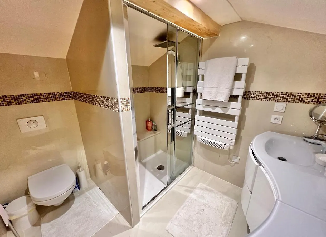 Villa La Source 83 - Room Close To St Tropez Cogolin Francja