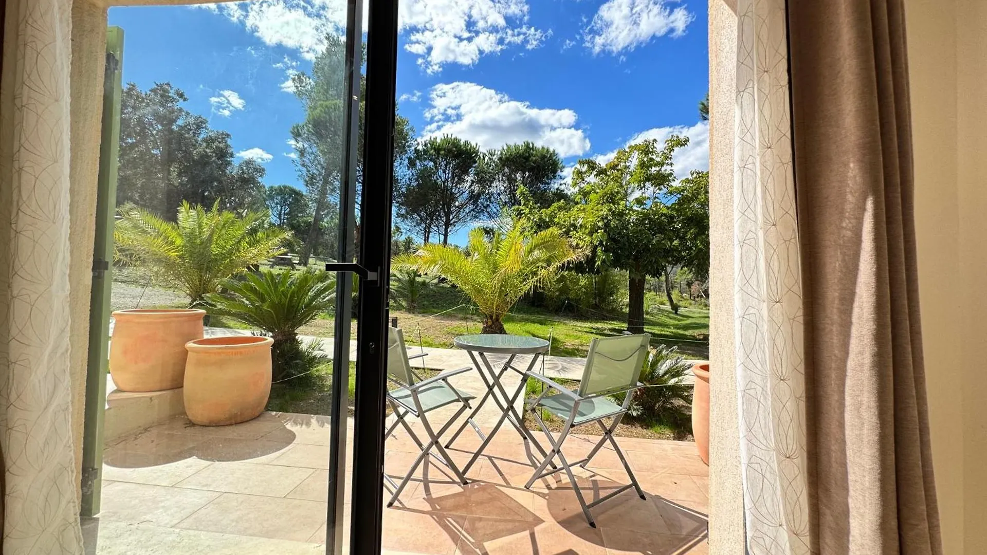 Villa La Source 83 - Room Close To St Tropez Cogolin